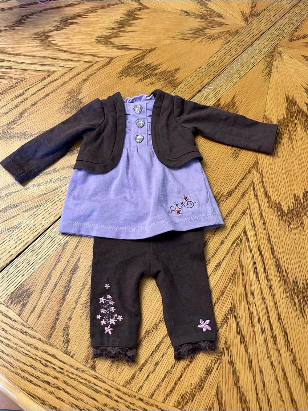 Maplelea Chocolate Violets outfit